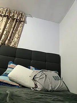 kittyfresita online show from 15, 2, 2025