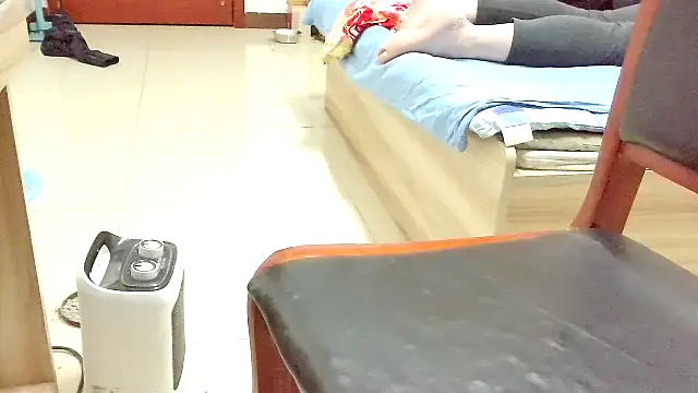 huzi518 online show from 2, 11, 2025