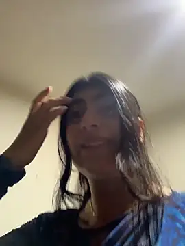 miakhalifaaa  online show from 15, 2, 2026