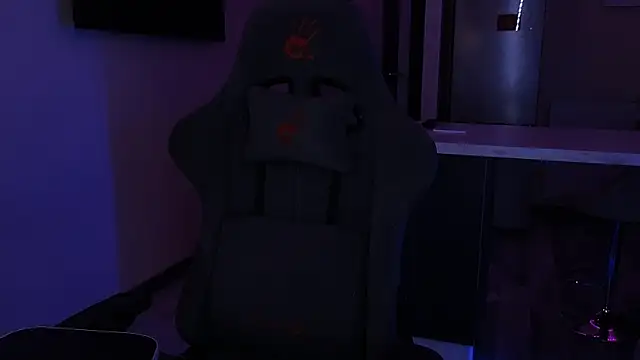 Sasha Mason online show from 6, 11, 2025