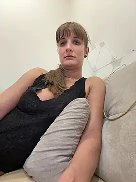 jennifer11772 online show from 4, 4, 2026