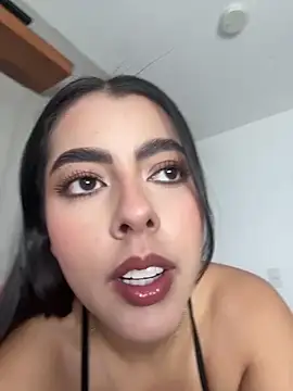 DakotaShelby online show from 30, 4, 2026