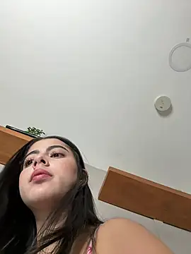 DakotaShelby online show from 25, 4, 2026