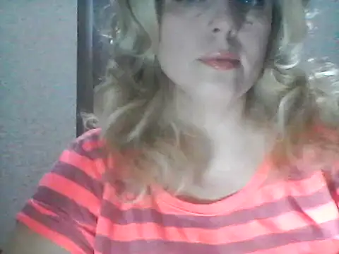 SweetCandy356 online show from 4, 3, 2025