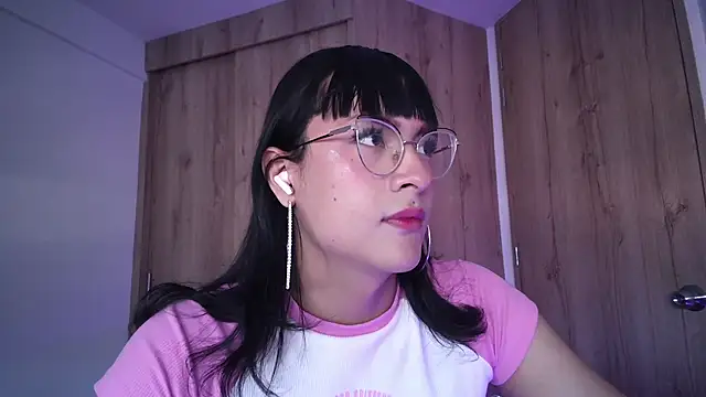 Snapshot of Kiitygirl chatting on 23, 1, 2025 Kiitygirl online show from 23, 1, 2025
