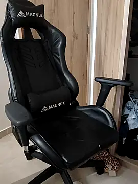 Snapshot of Kiitygirl chatting on 31, 10, 2025 Kiitygirl online show from 31, 10, 2025