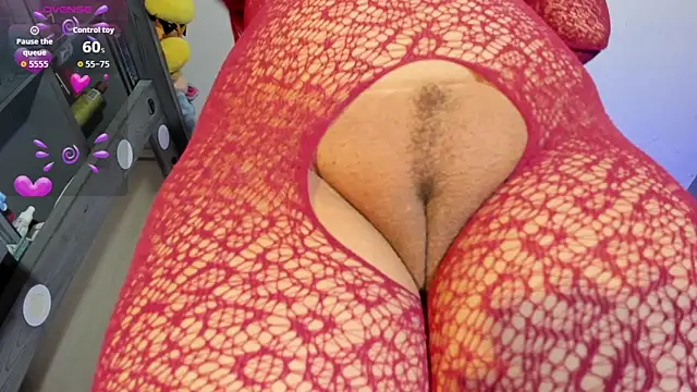 zandra milf  online show from 3, 2, 2026