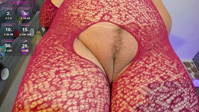 zandra milf  online show from 10, 3, 2026