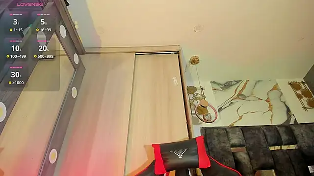 zandra milf  online show from 3, 3, 2025