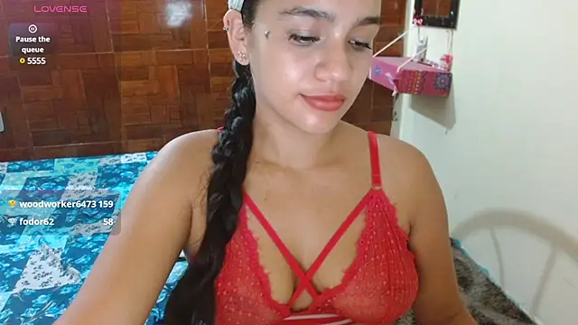 Mia brunette26 online show from 13, 2, 2025