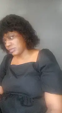 QueenOFthroat online show from 26, 1, 2025