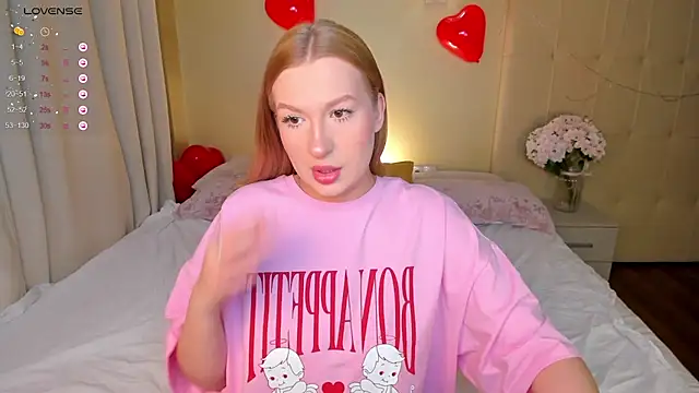 Emma  Leee online show from 20, 2, 2025