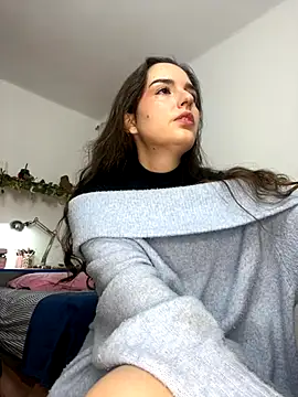 tatianaAlvarez1 online show from 28, 10, 2025