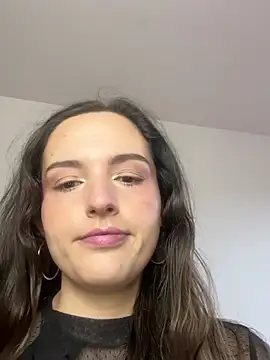 tatianaAlvarez1 online show from 8, 1, 2025