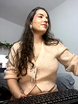 tatianaAlvarez1 online show from 28, 9, 2025