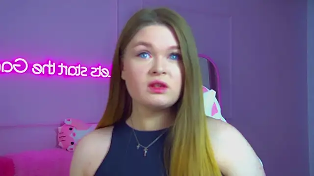 CrystalLyons online show from 11, 10, 2025