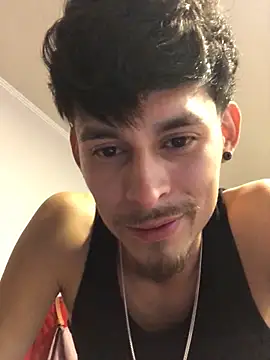 Snapshot of ronsex27 chatting on 18, 10, 2025 ronsex27 online show from 18, 10, 2025