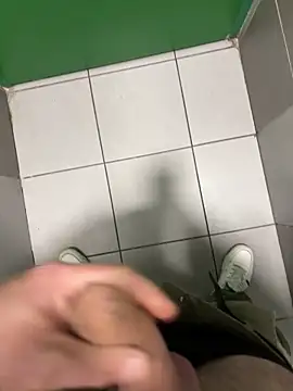 Snapshot of mj23641 chatting on 3, 3, 2026 mj23641 online show from 3, 3, 2026