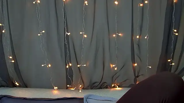 ChristinaMilton online show from 15, 11, 2025