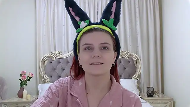 KellyStone online show from 4, 11, 2025