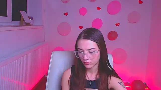 Sandy GG online show from 12, 3, 2025