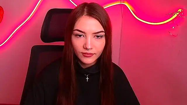 Sandy GG online show from 6, 3, 2025