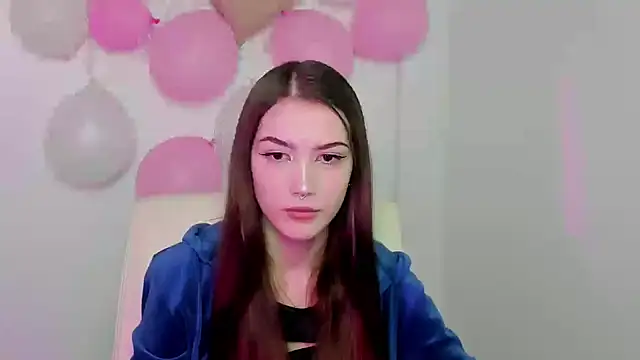 Sandy GG online show from 9, 3, 2025
