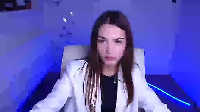 Sandy GG online show from 19, 9, 2025