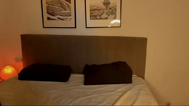 aryamirelle online show from 1, 12, 2025