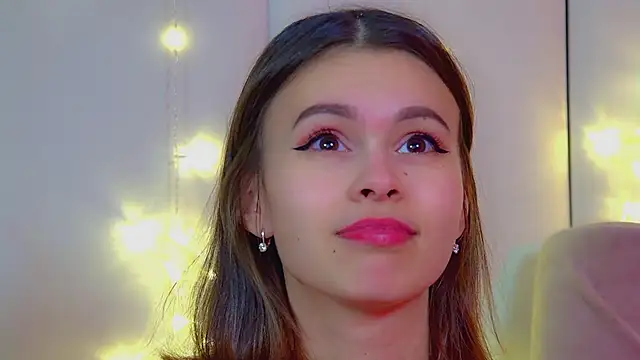 Snapshot of PollyLanders chatting on 30, 11, 2025 PollyLanders online show from 30, 11, 2025