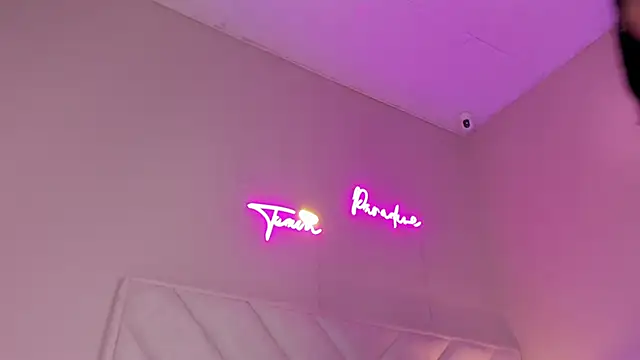 dani skinny  online show from 17, 9, 2025