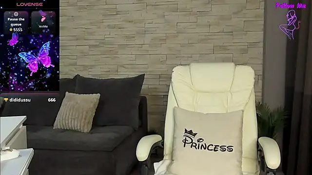 Snapshot of VictoriaMazze chatting on 21, 6, 2026 VictoriaMazze online show from 21, 6, 2026