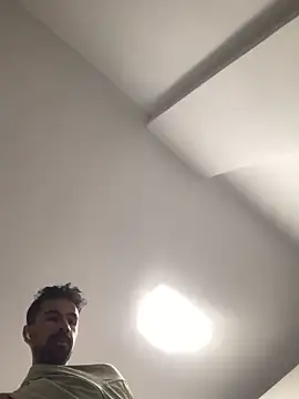 Lucascacaca online show from 19, 10, 2025