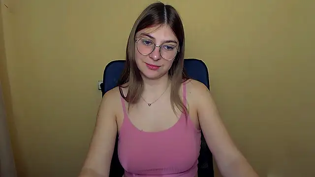 Luna Lush  online show from 30, 10, 2025