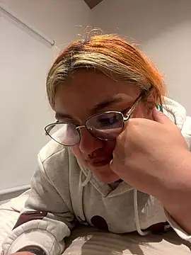 SophiaWeestt99 online show from 10, 1, 2026