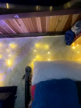 SophiaWeestt99 online show from 17, 10, 2025