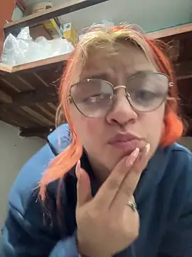 Snapshot of SophiaWeestt99 chatting on 30, 5, 2026 SophiaWeestt99 online show from 30, 5, 2026