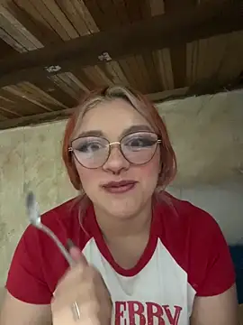 SophiaWeestt99 online show from 7, 11, 2025