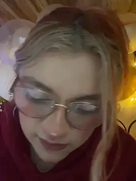 SophiaWeestt99 online show from 20, 3, 2026