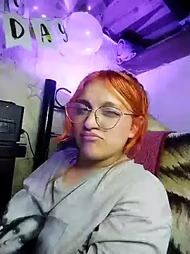 SophiaWeestt99 online show from 12, 3, 2025