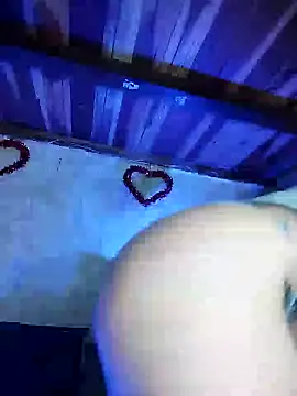 SophiaWeestt99 online show from 6, 3, 2025