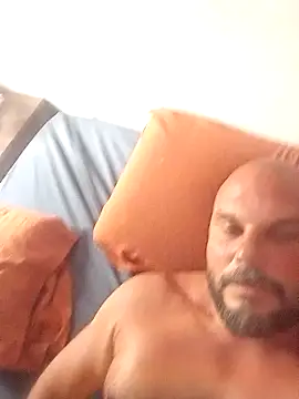 Javierchico online show from 24, 6, 2026