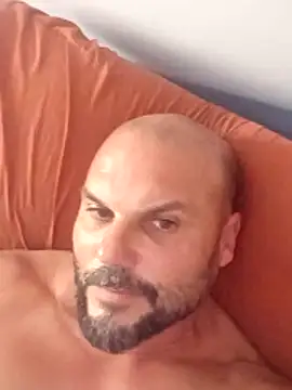 Javierchico online show from 18, 6, 2026