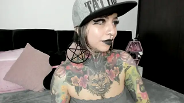 NikkiRamone online show from 10, 1, 2025