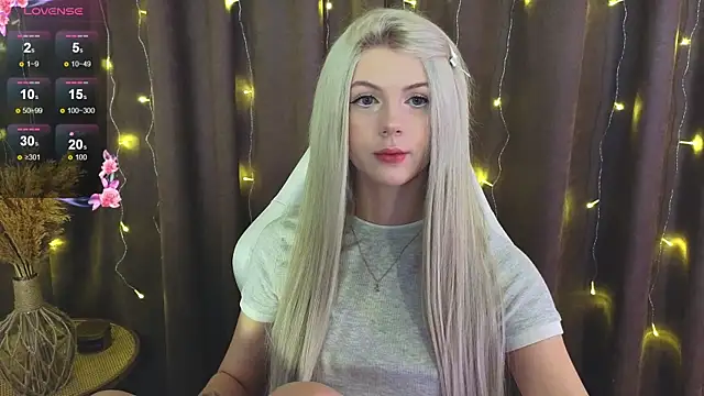 Snapshot of barbieee_b chatting on 29, 9, 2025 barbieee b online show from 29, 9, 2025