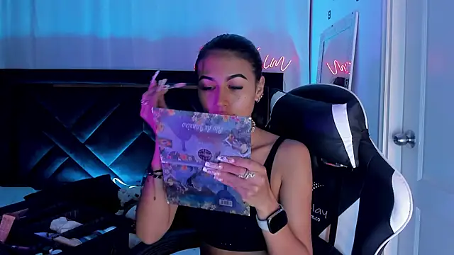 ZaraLim online show from 14, 11, 2025