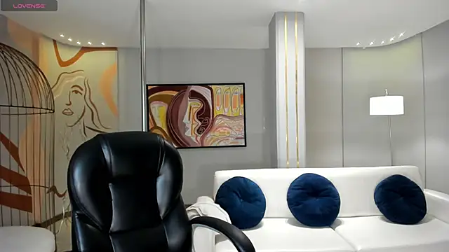 Snapshot of RebeccaHudson chatting on 19, 5, 2026 RebeccaHudson online show from 19, 5, 2026