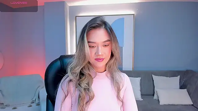 RebeccaHudson online show from 25, 2, 2025