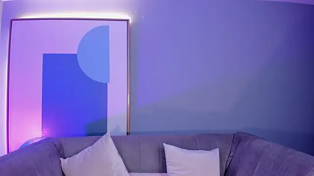 RebeccaHudson online show from 20, 2, 2025