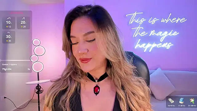 RebeccaHudson online show from 25, 10, 2025